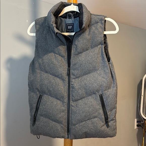 GAP Jackets & Blazers - GAP Gray Quilted Vest with Stand-Up Collar
